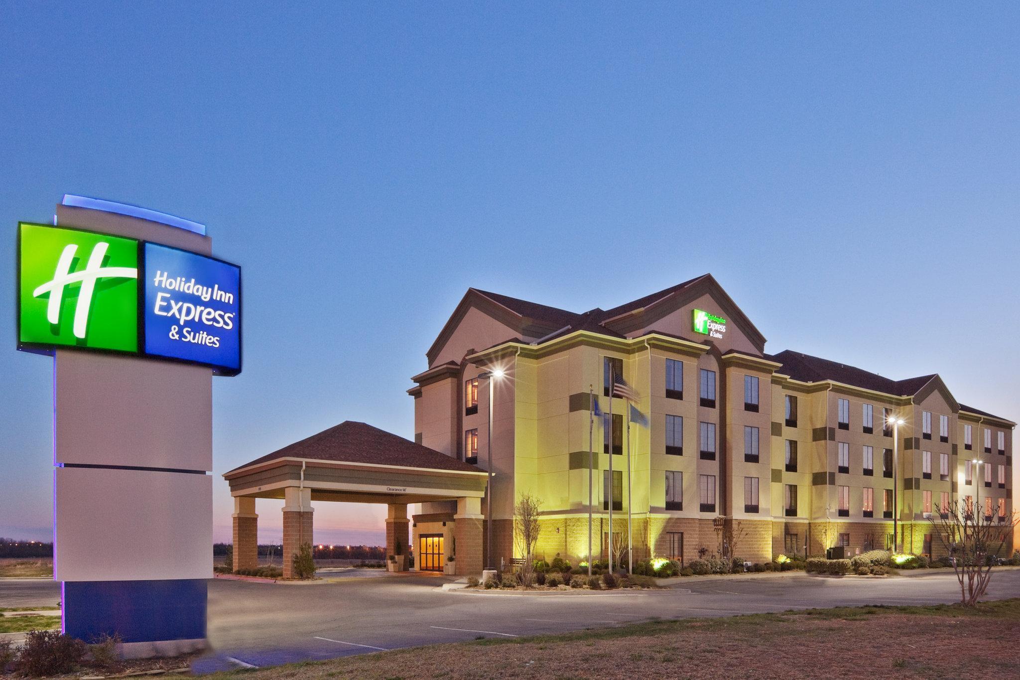 Holiday Inn Express Hotel & Suites Shawnee I-40 By Ihg Экстерьер фото